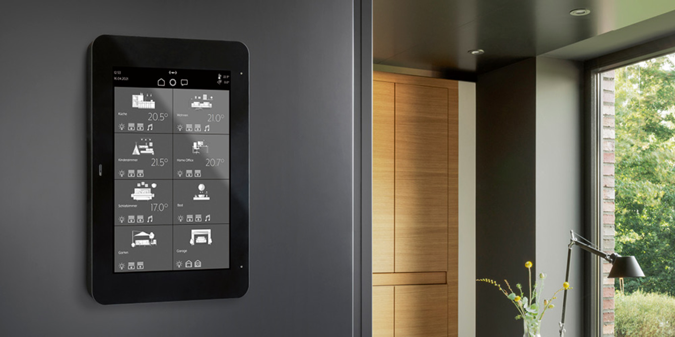 JUNG Smart Panel 8 bei Elektro Polat in Obertshausen