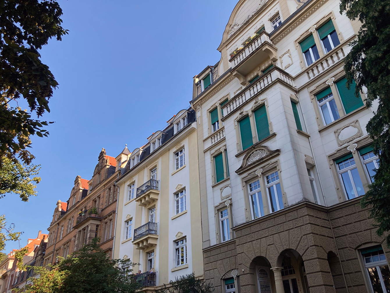 Altbau­sanierung bei Elektro Polat in Obertshausen